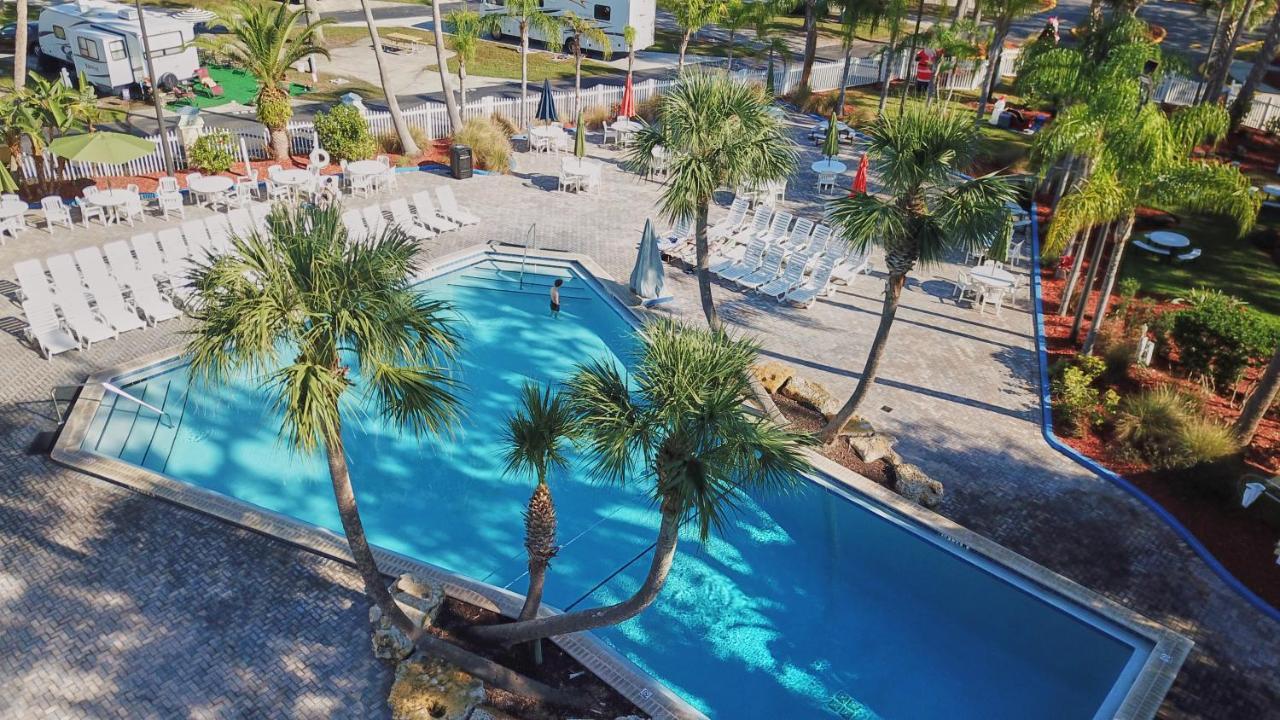 Tropical Palms Resort Celebration Kültér fotó